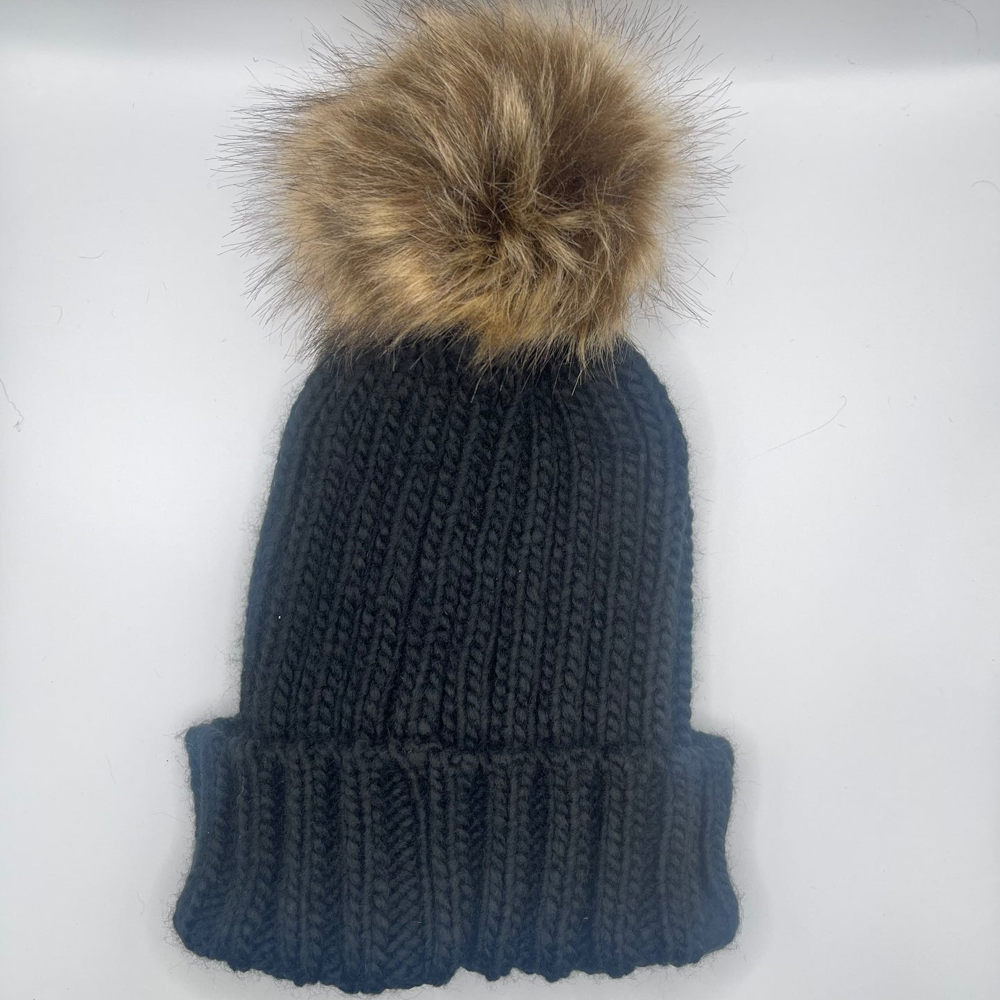 BEANIE POM